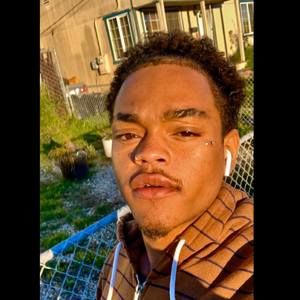 Meet your Posher, Evan